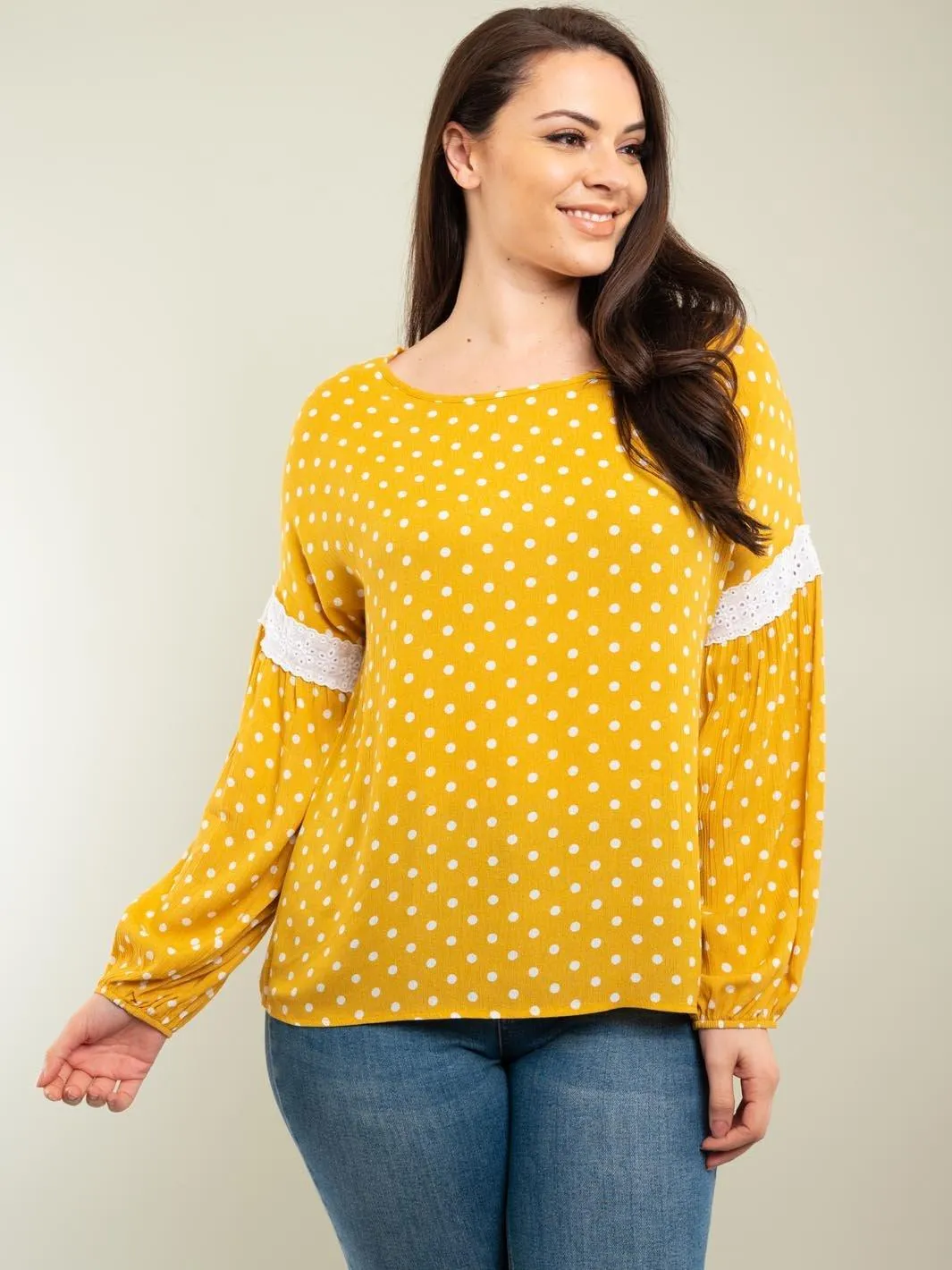 PLUS SIZE POLKA DOTS LONG SLEEVE TOP