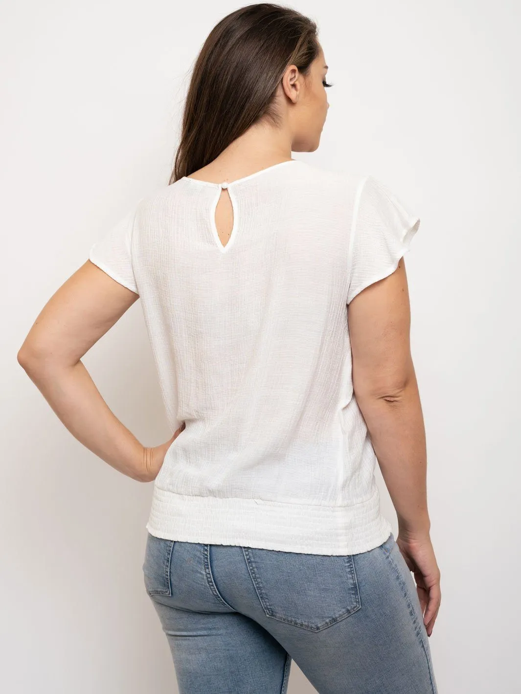 PLUS SIZE SHORT SLEEVE RUCHED TRIM TOP