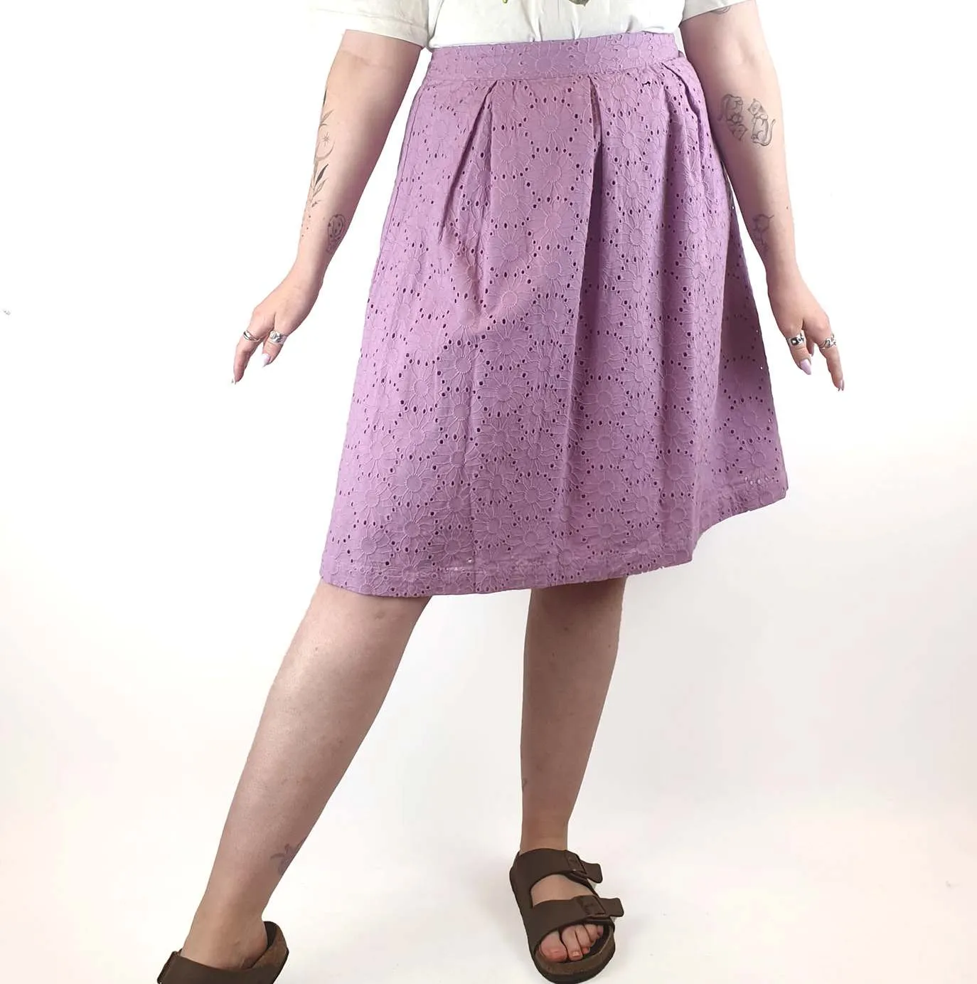 Princess Highway purple A-line skirt with cute purple back button size 12