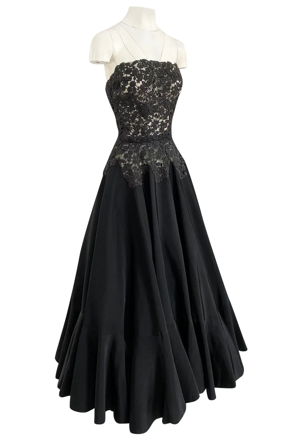 Rare c.1947 Nina Ricci Early Haute Couture Strapless Black Lace & Silk Taffeta Dress