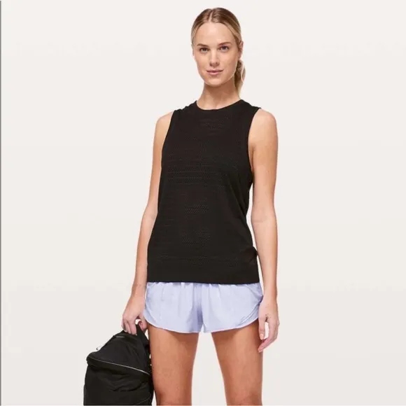 RARE Lululemon Hotty Hot Short (1st Release) Serene Blue 4