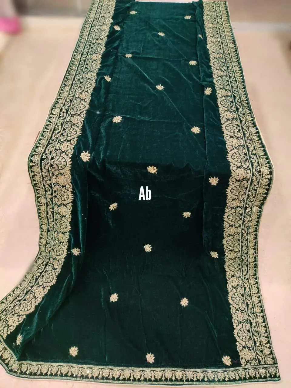 Restocked/Velvet Embroidered Shawl/D 5