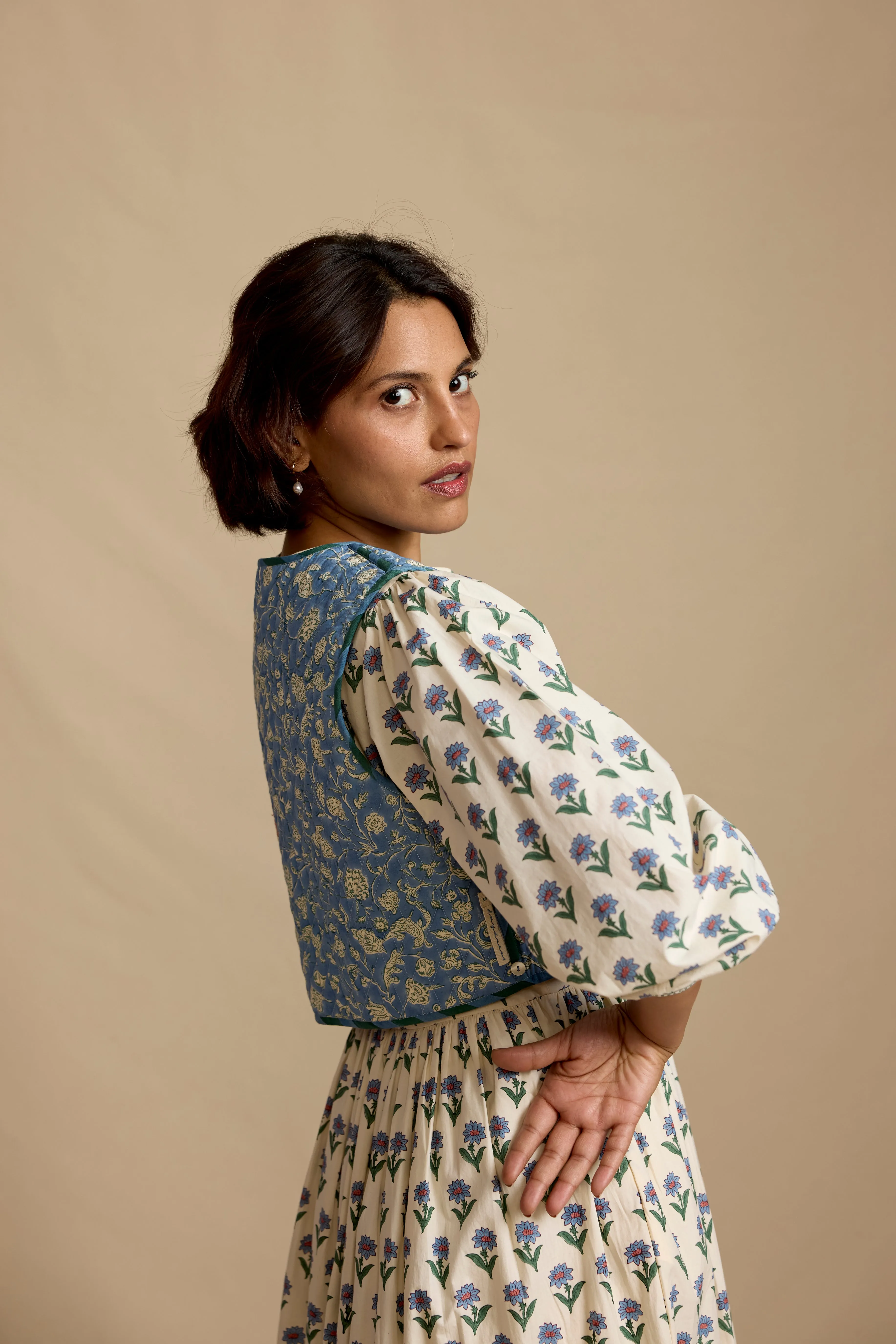Reversible Pina Waistcoat in Kashmir Flower