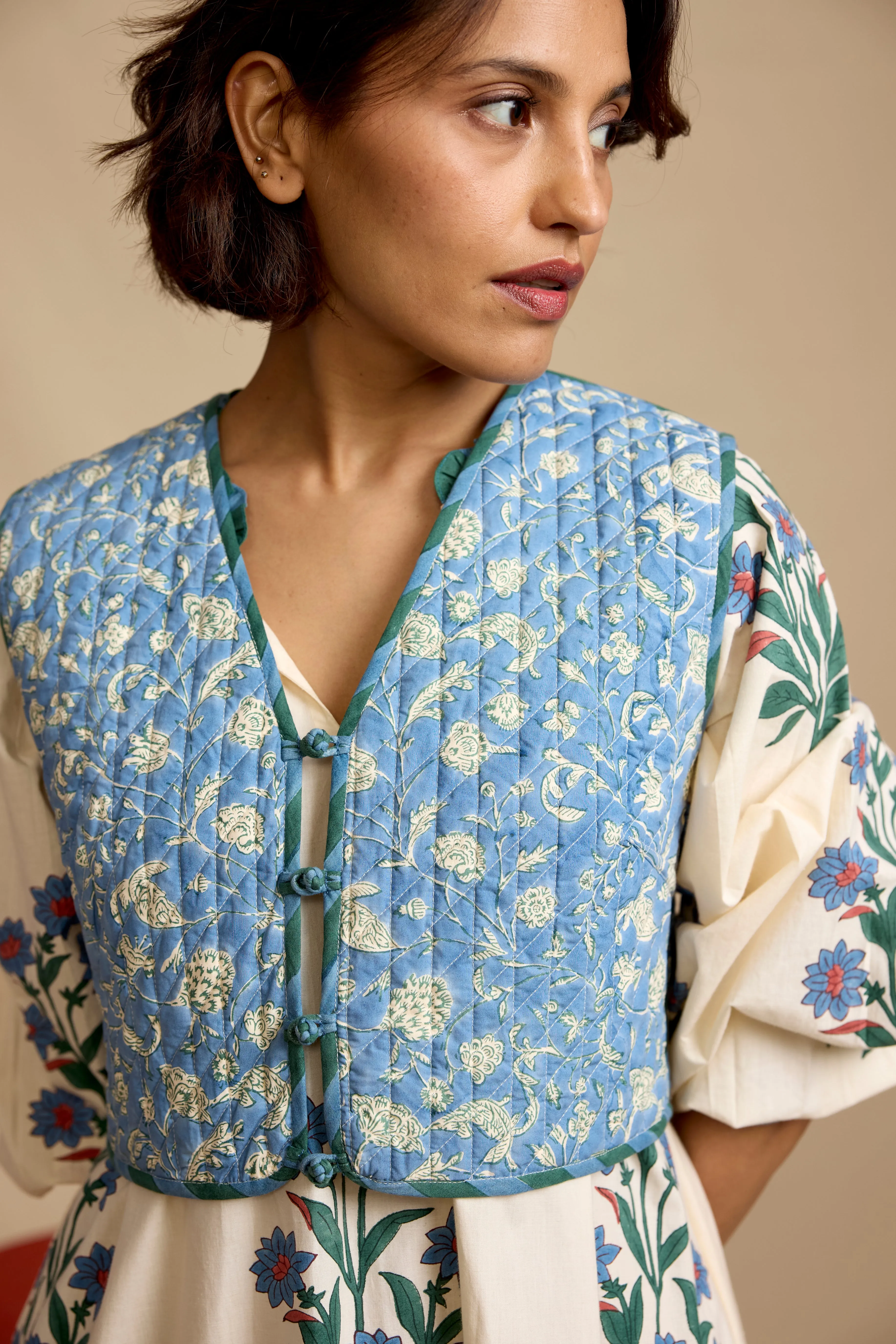 Reversible Pina Waistcoat in Kashmir Flower