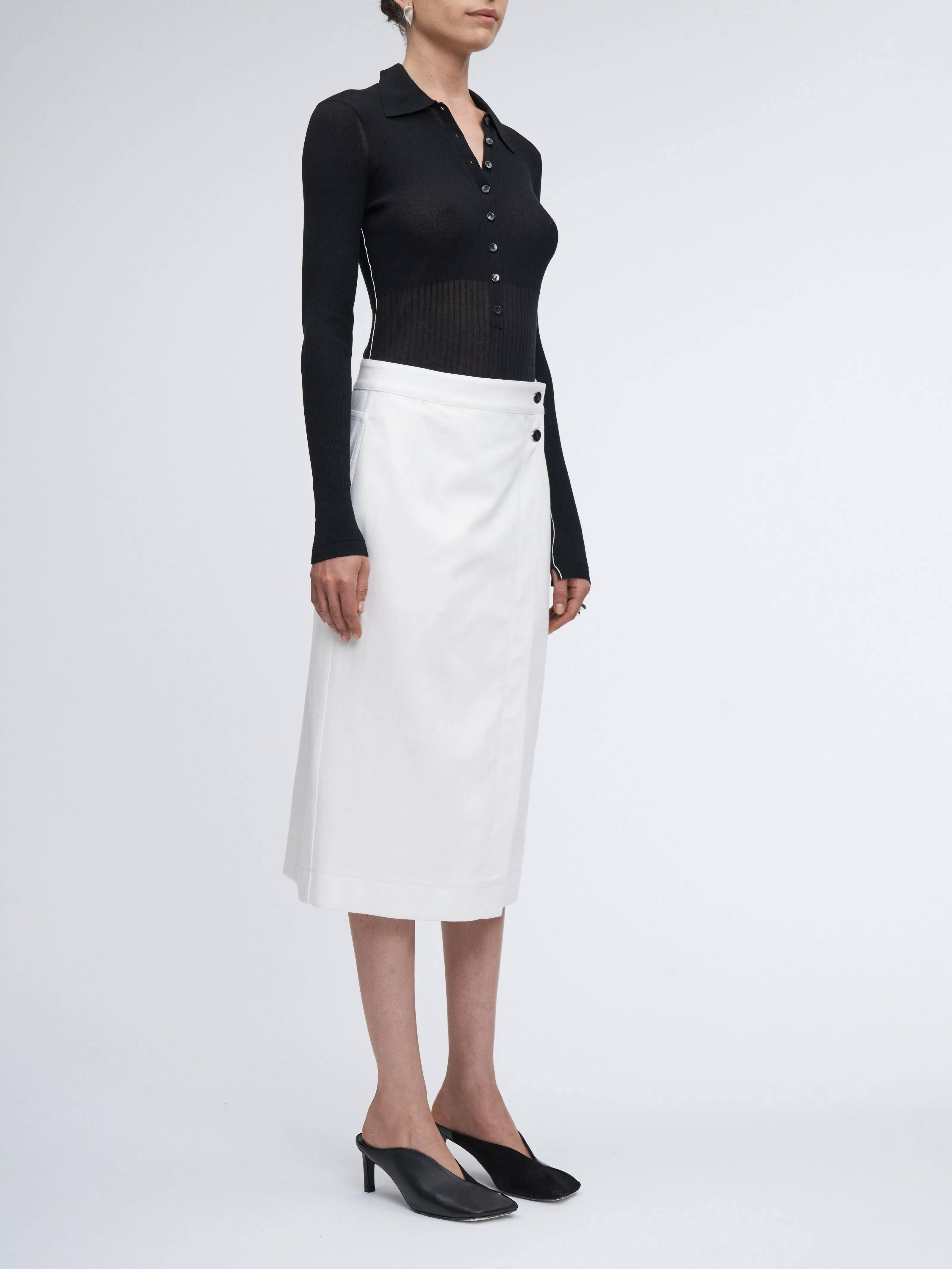 Ribbed Button Polo in Black