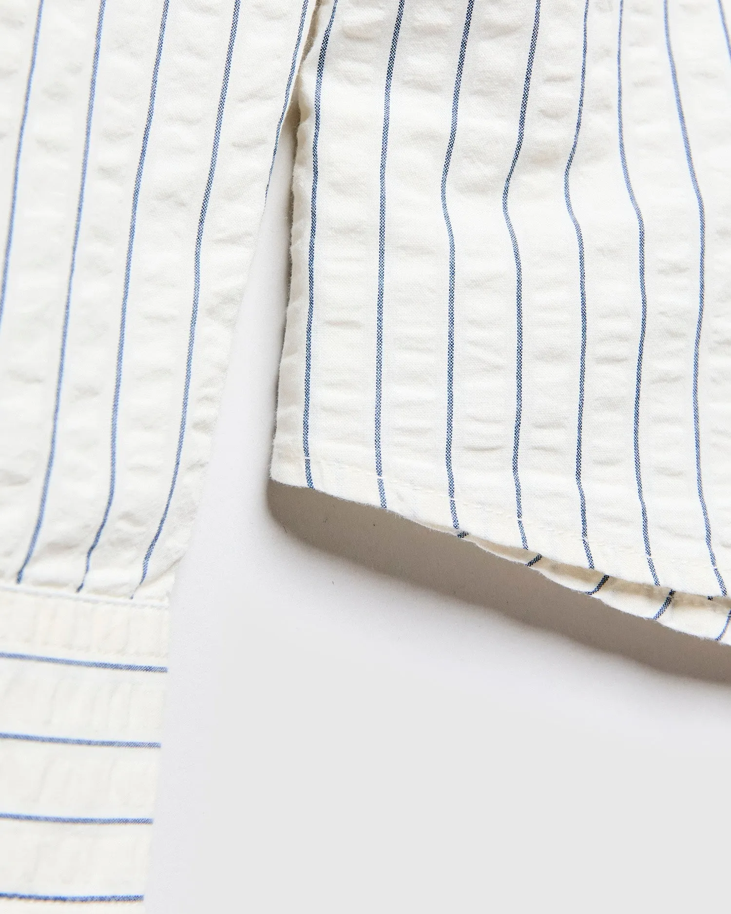 Seersucker Dirleton Shirt in Blue White Stripe
