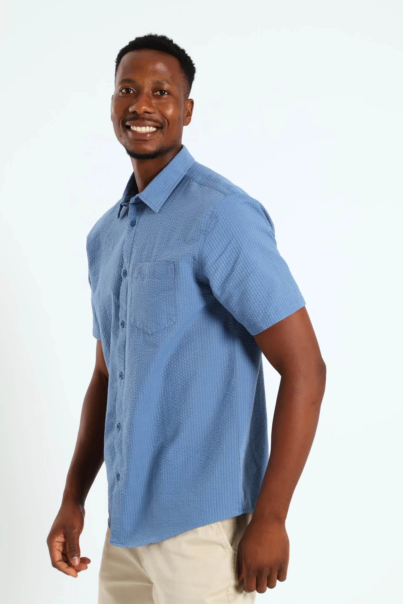 Short Sleeve Seersucker Shirt - Blue