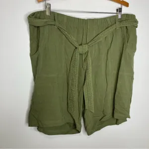 Soft surroundings summer breeze shorts linen blend green new with tags size 1X