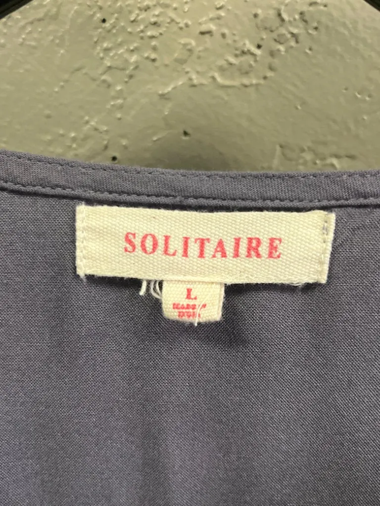 SOLITAIRE EMBROIDERED BLOUSE