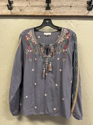SOLITAIRE EMBROIDERED BLOUSE