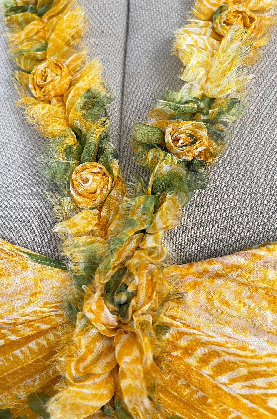 Spring 2004 Oscar de la Renta Runway Yellow Silk Chiffon Ruffled Dress w Fern & Floral Print