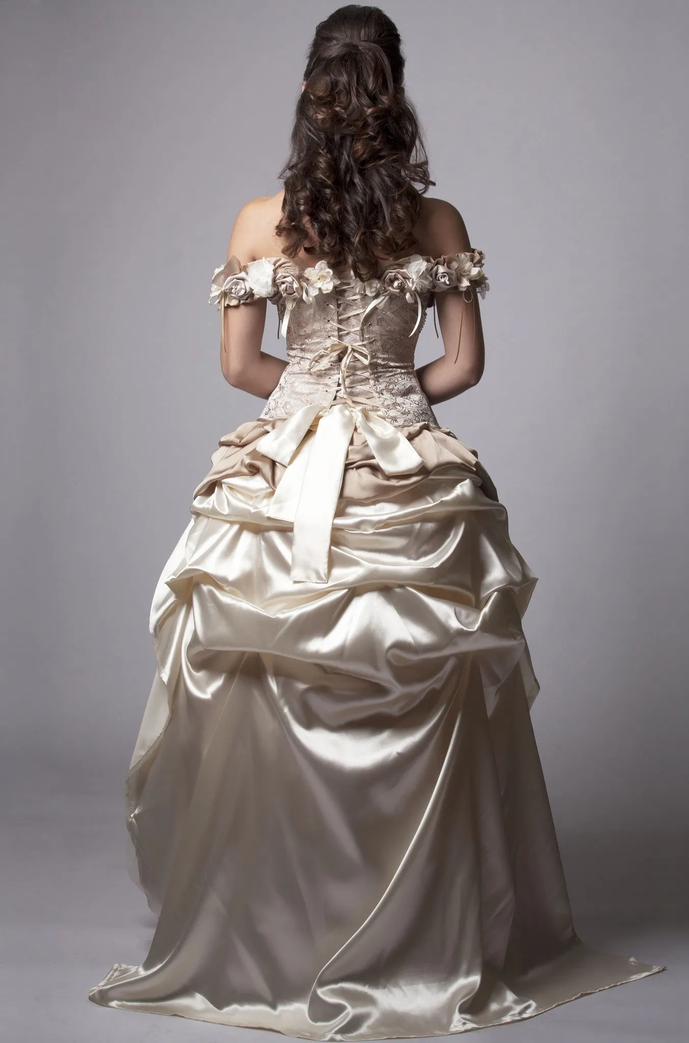 Steampunk Wedding Dress Vintage-Inspired
