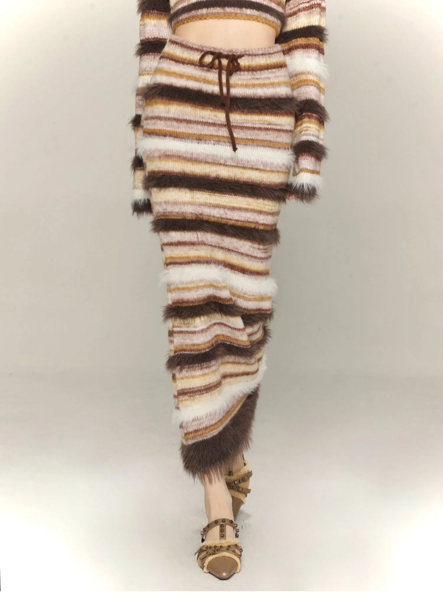 Striped knitted A-line hip skirt