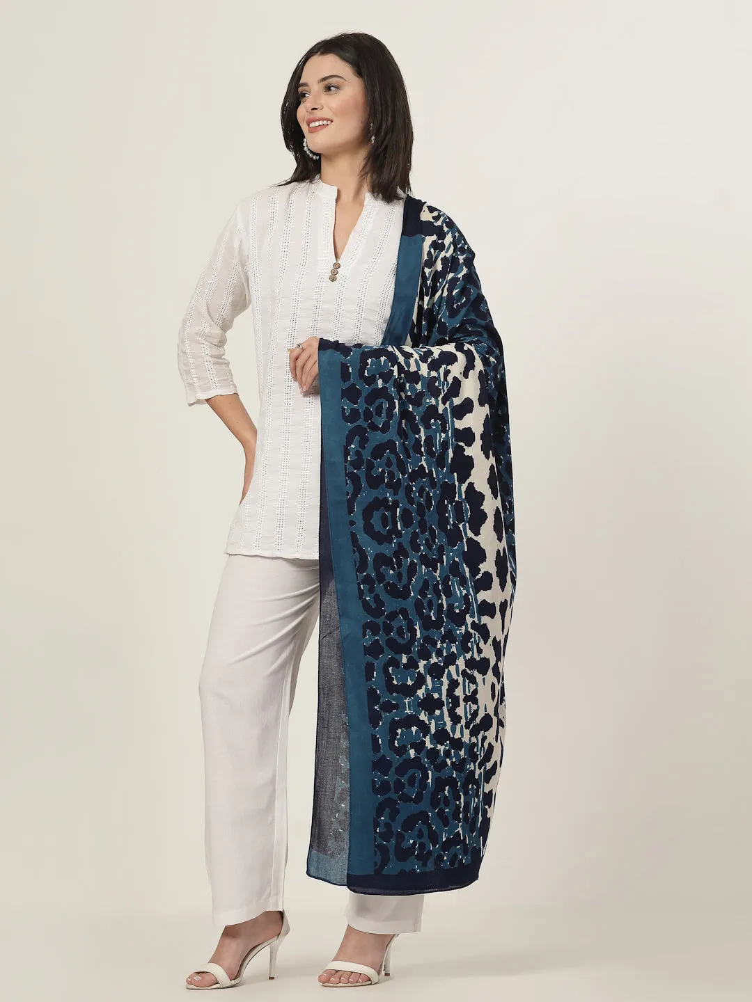 Style Quotient Women Animal Printed Shawls