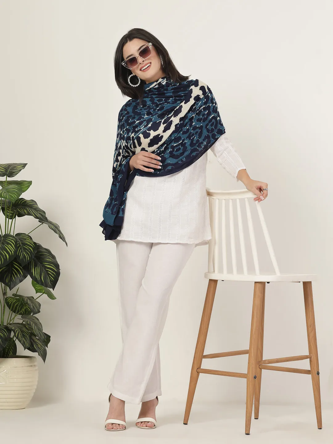 Style Quotient Women Animal Printed Shawls
