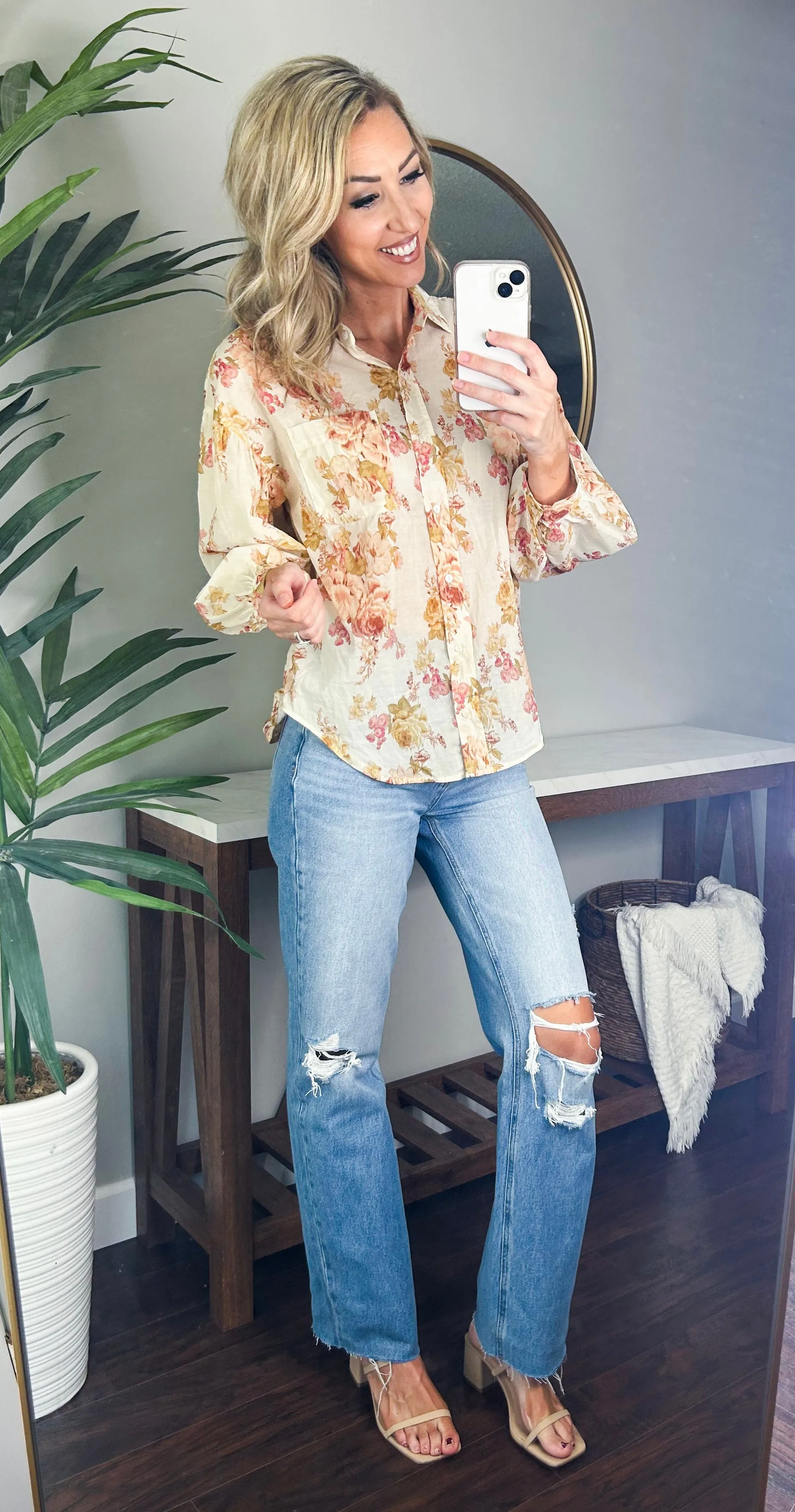 Tena Floral Button Up Top (Natural Coral)