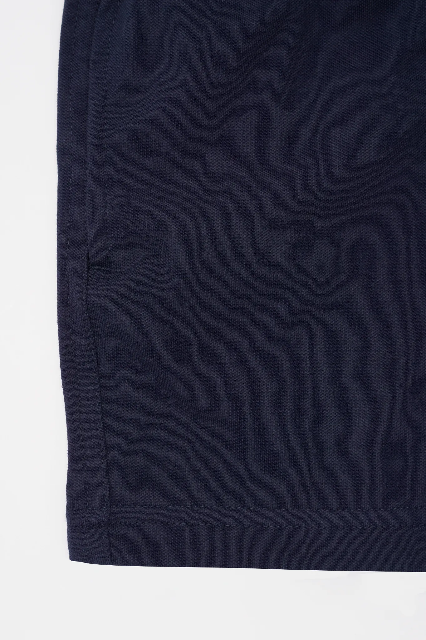 TRAINING SHORTS IN NAVY
