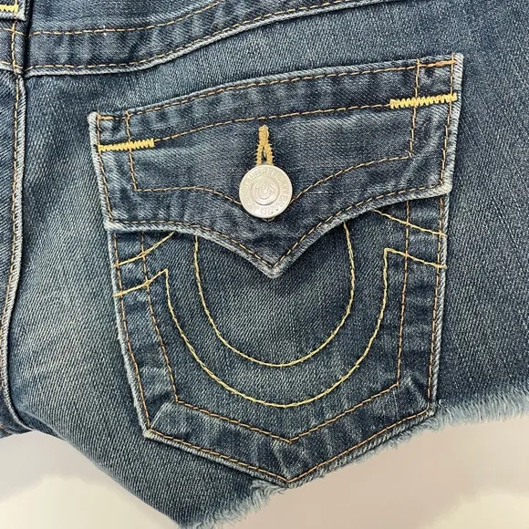 True Religion Joey cut off denim blue Jean frayed Short low rise summer beach 28