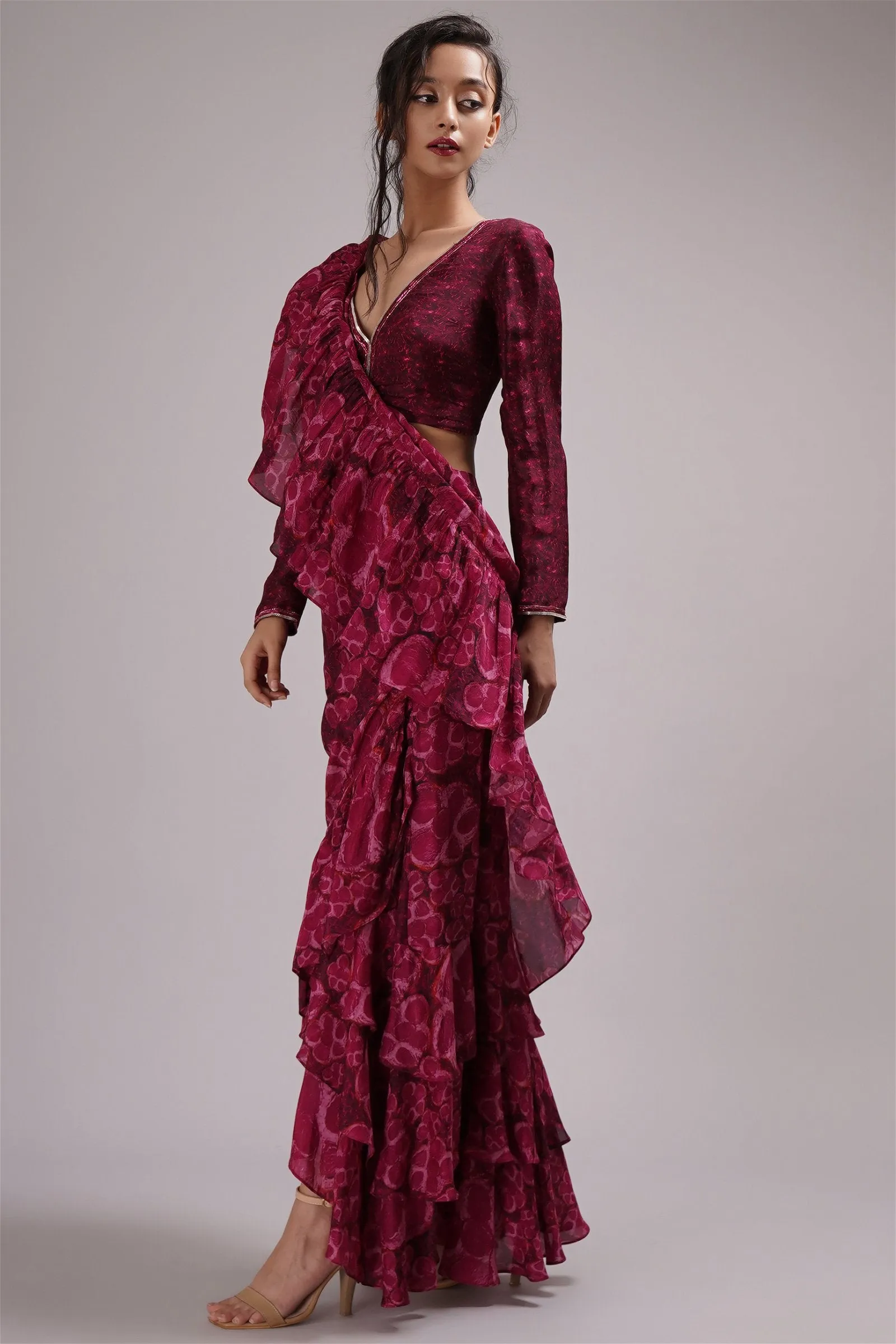 V Neck Full Sleeve Blouse Ruffled Saree Set