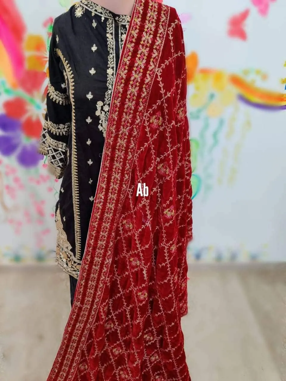 Velvet Embroidered Shawl/D 18
