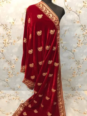 Velvet Zardozi Embroidered Shawl/D 004