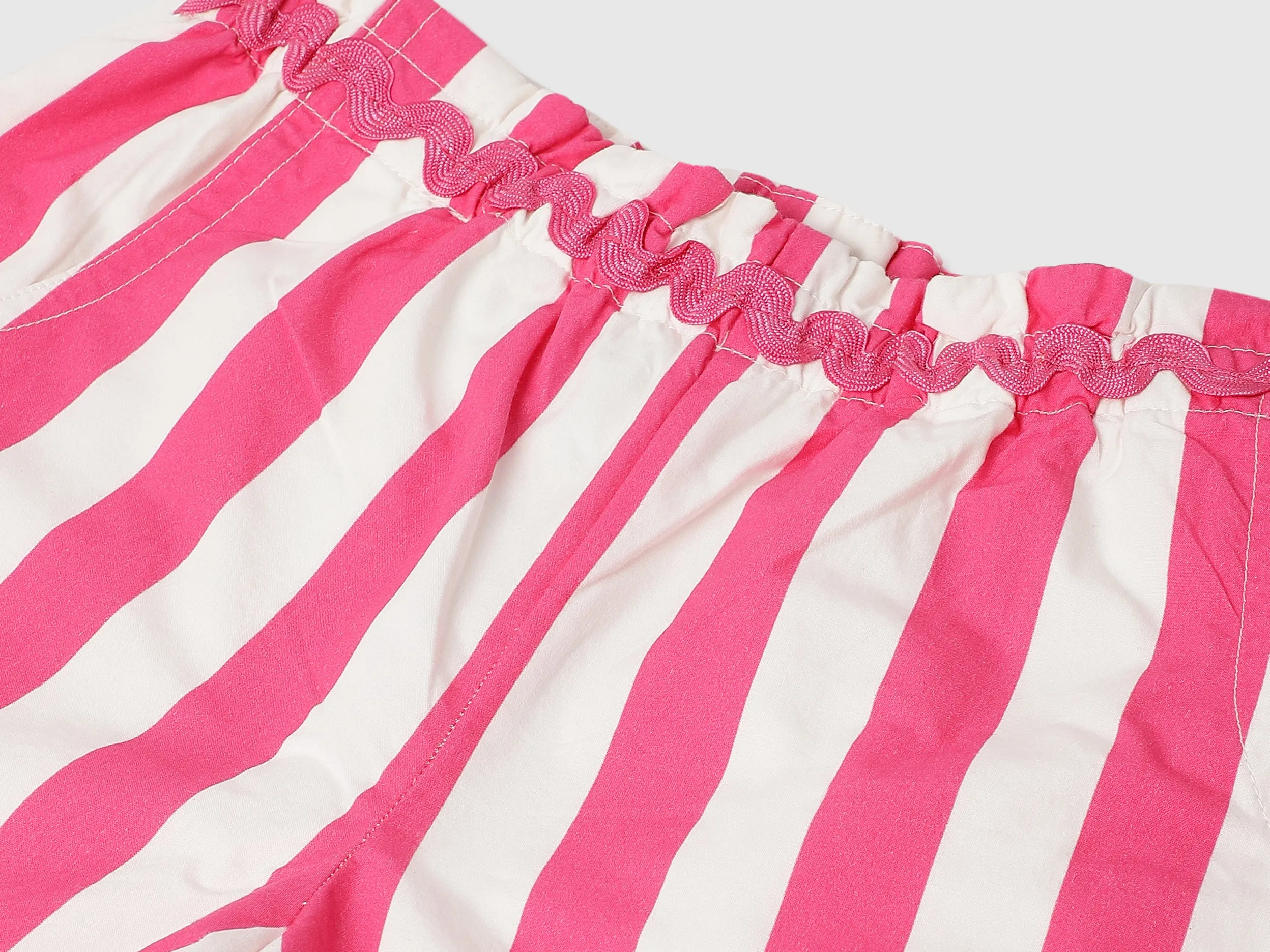 Vertical Stripes Regular Fit Casual Shorts