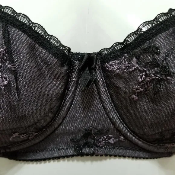 Victoria's Secret bra 34D embroidery mesh lace thick straps 1999 VINTAGE