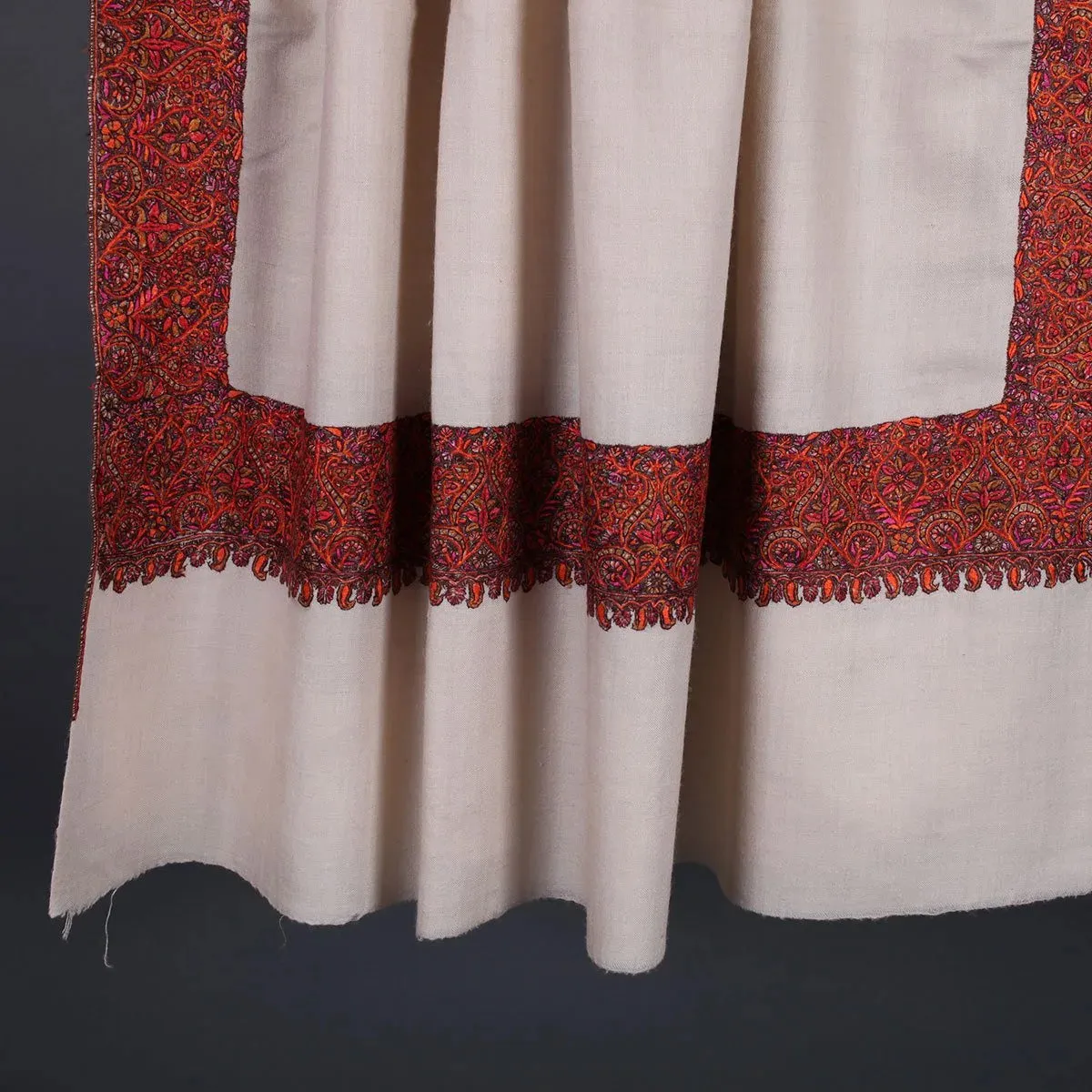 White Base Sozni Embroidered Dordar Pashmina Shawl