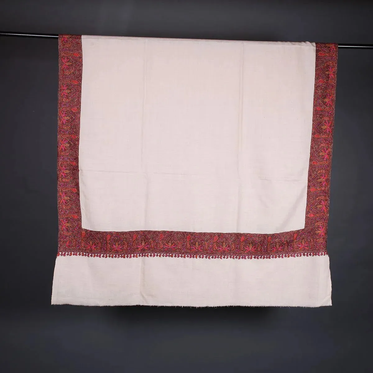 White Base Sozni Embroidered Dordar Pashmina Shawl