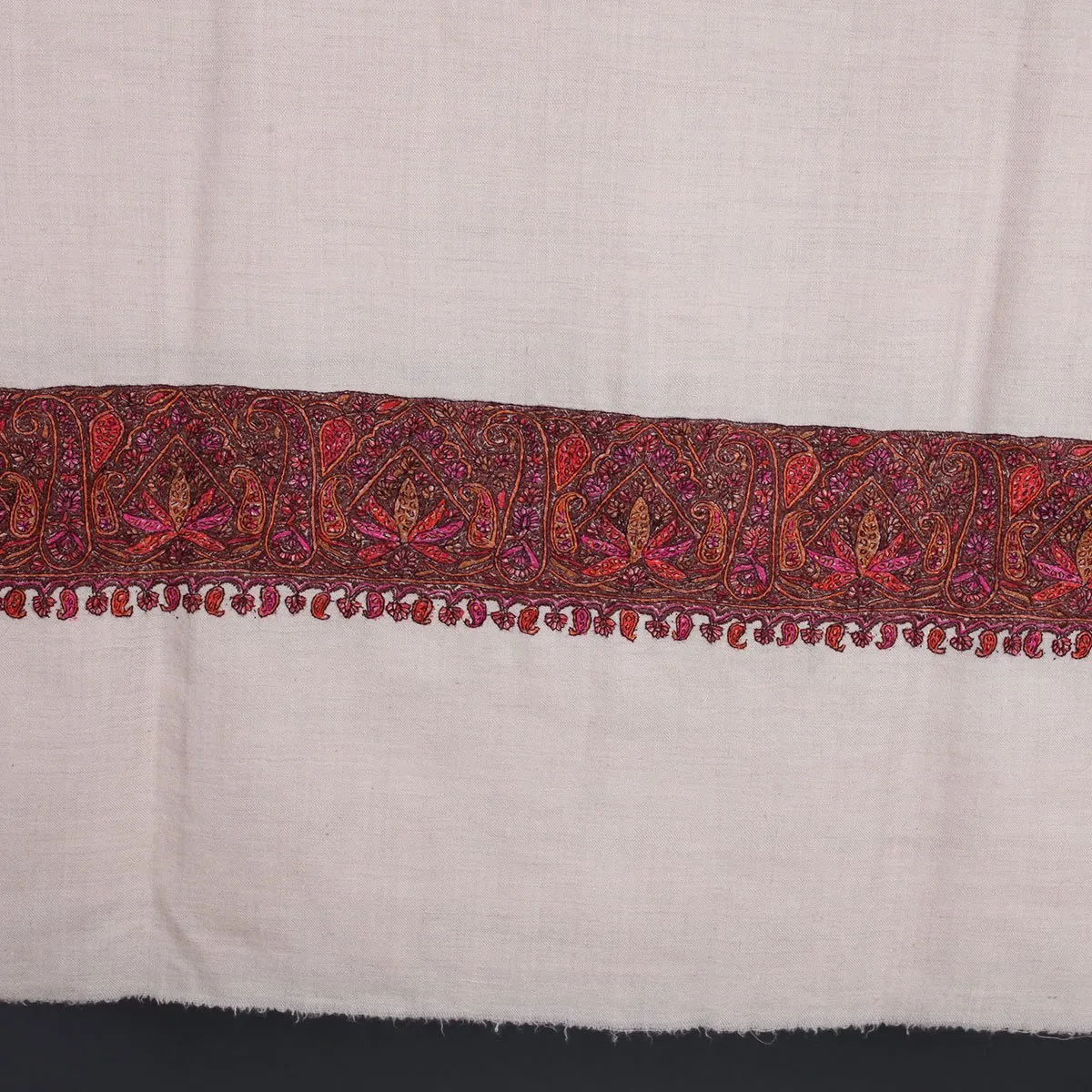 White Base Sozni Embroidered Dordar Pashmina Shawl