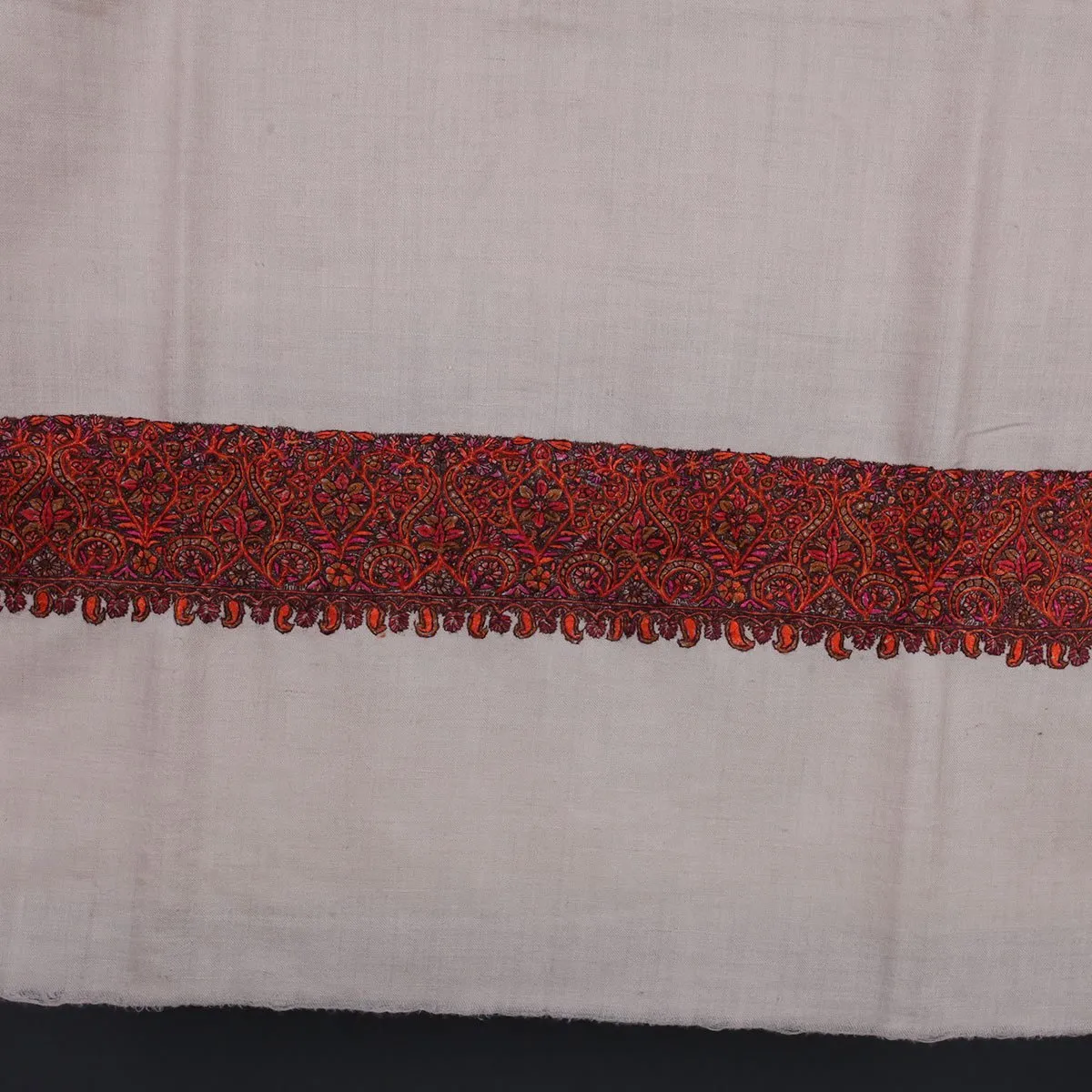 White Base Sozni Embroidered Dordar Pashmina Shawl