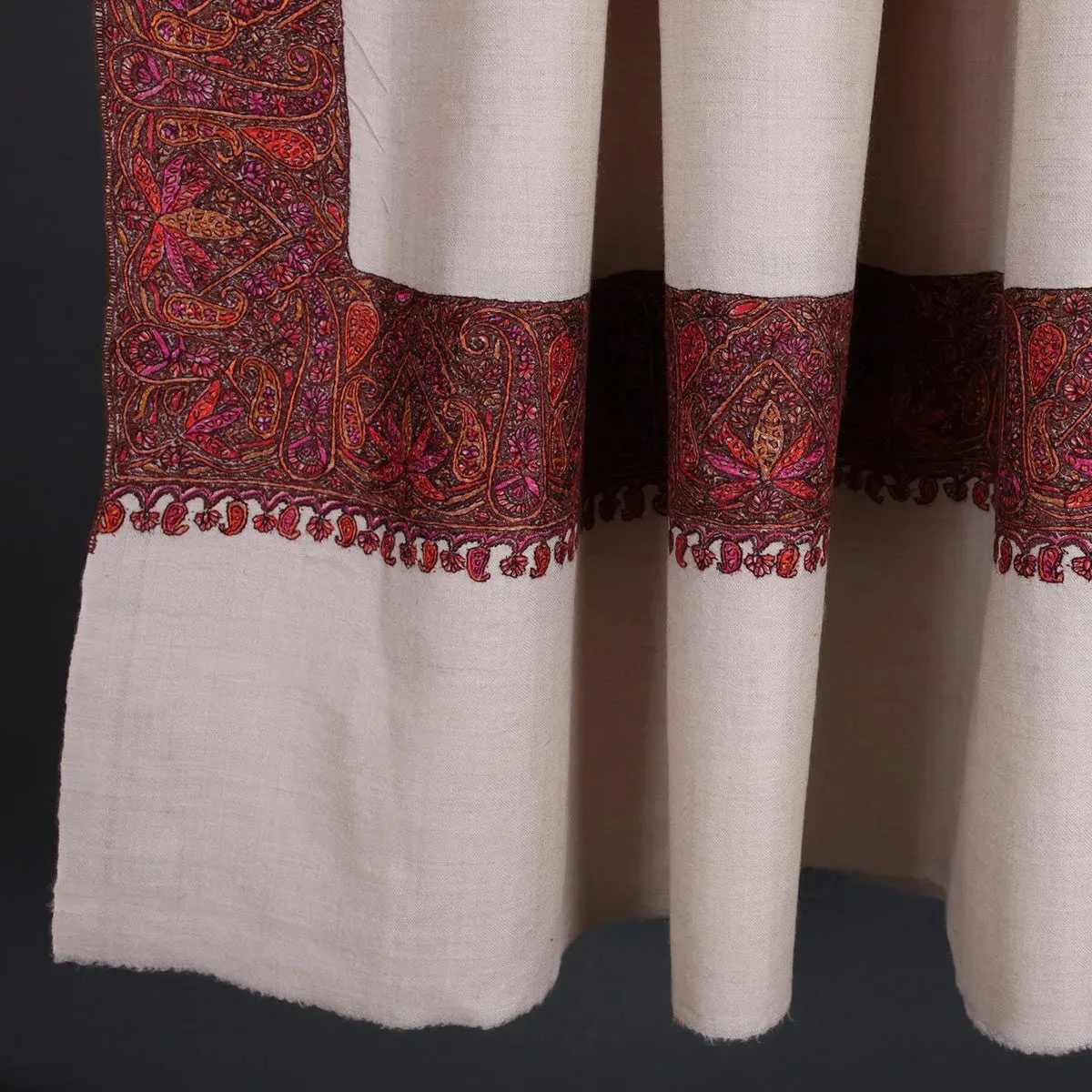 White Base Sozni Embroidered Dordar Pashmina Shawl