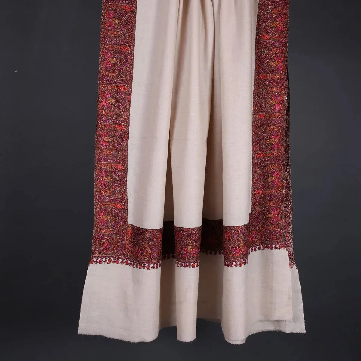 White Base Sozni Embroidered Dordar Pashmina Shawl