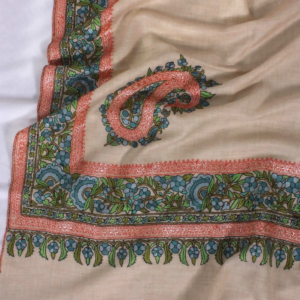 White Base Zari and sozni Embroidered Cashmere Pashmina Shawl