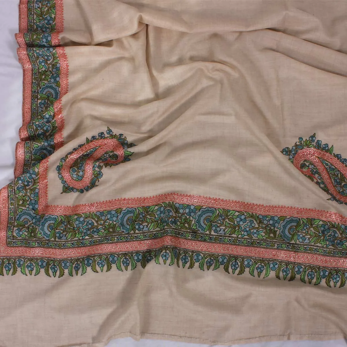 White Base Zari and sozni Embroidered Cashmere Pashmina Shawl