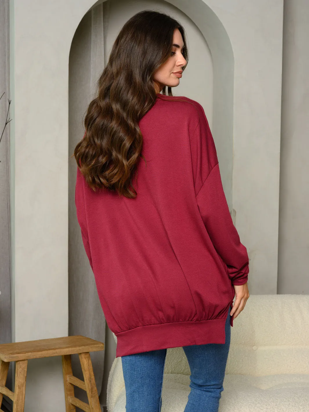 WOMEN'S LONG SLEEVE GRAPHIC SWEATER