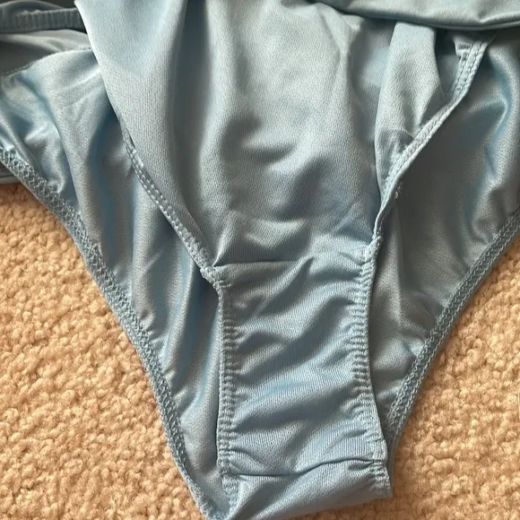 Womens New Nike Dri-Fit Running Shorts