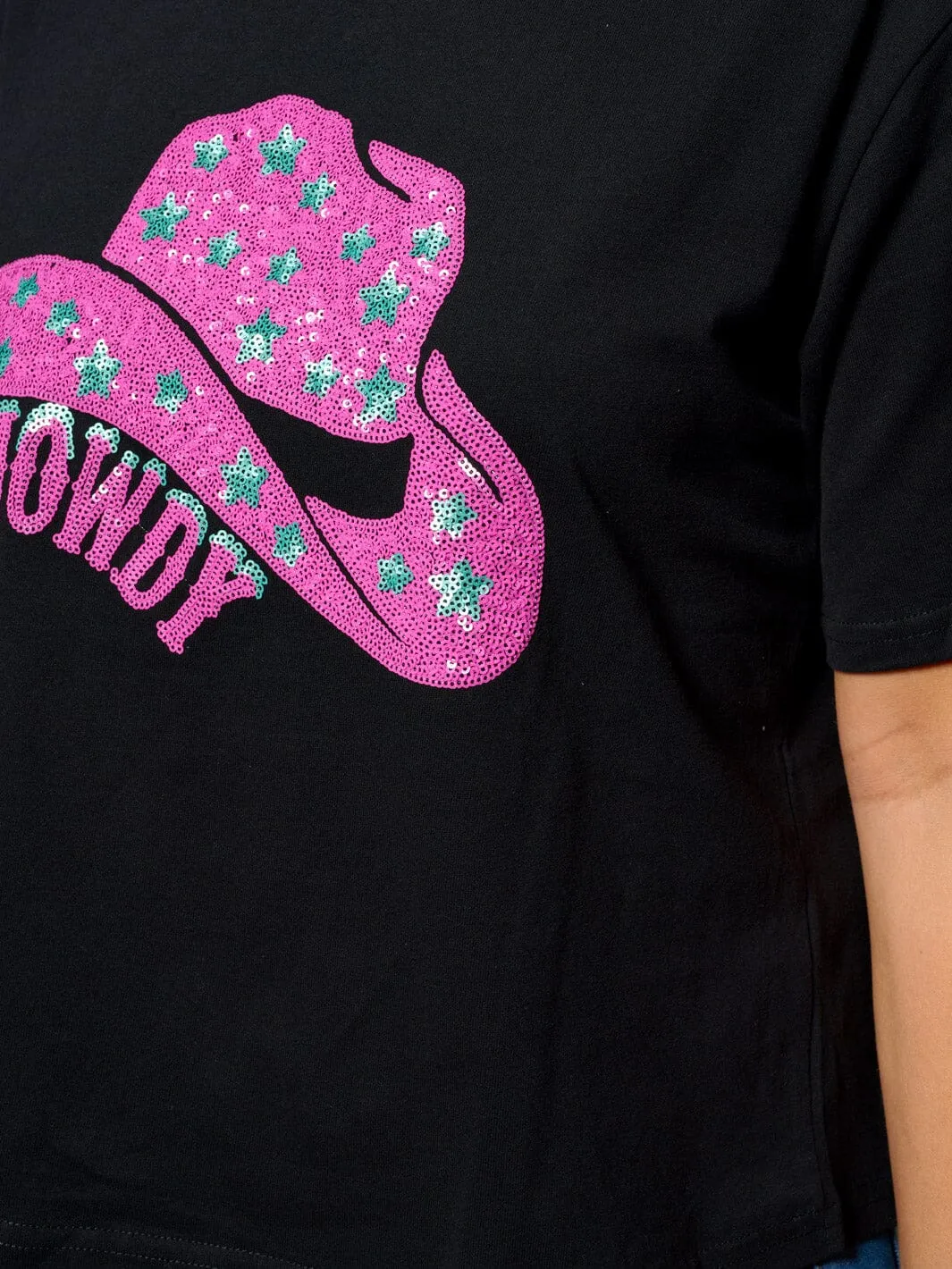 WOMEN'S SHORT SLEEVE SEQUINS HOWDY GRAPHIC TOP