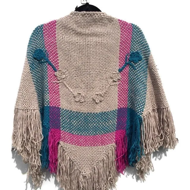 Woven shawl, Handmade shawl, triangle loom shawl, winter alpaca shawl, The beige roses shawl, beige Peruvian alpaca yarn, fall wrap, winter shawl,