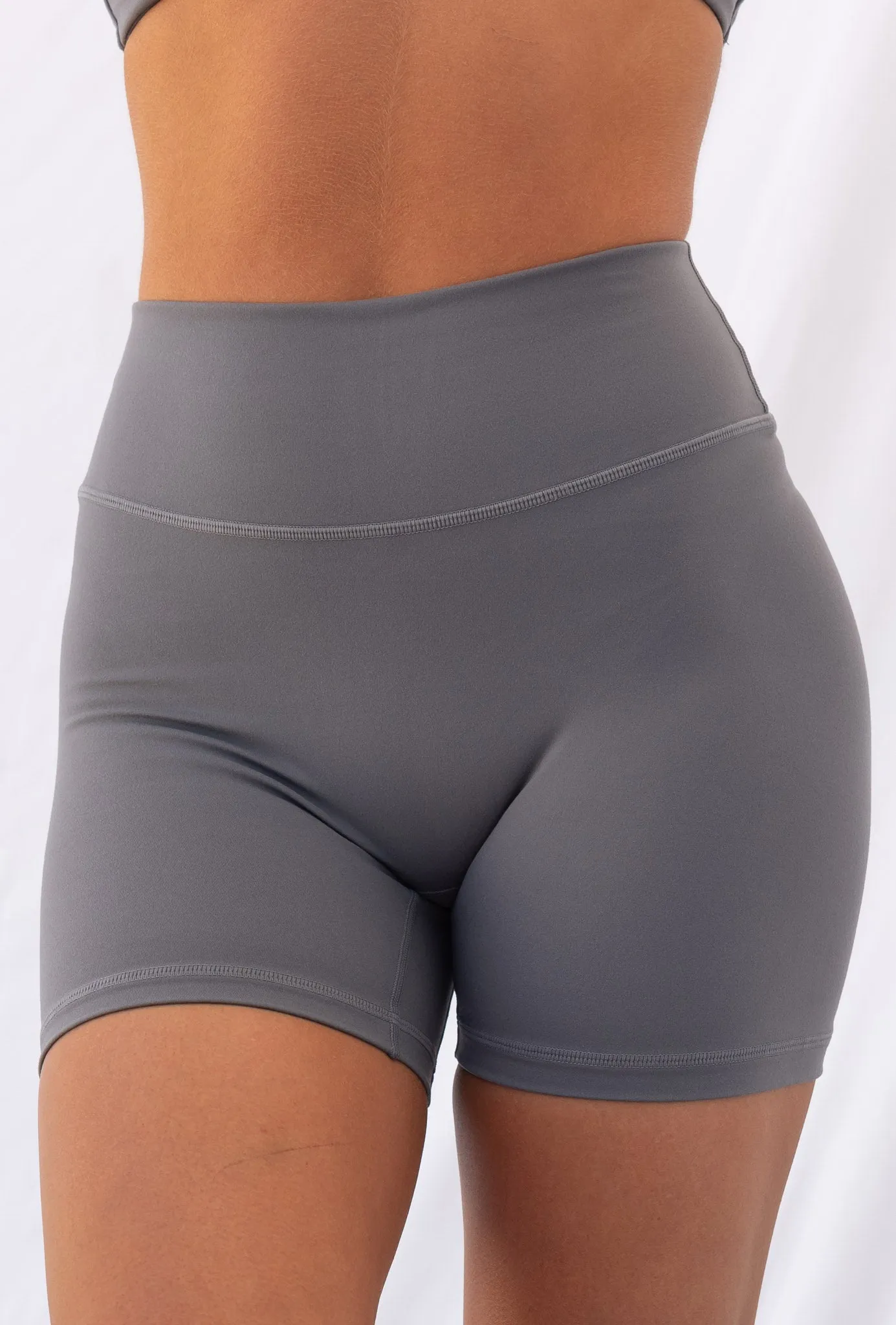 Zero Rise Everyday Midway Shorts - Carbon