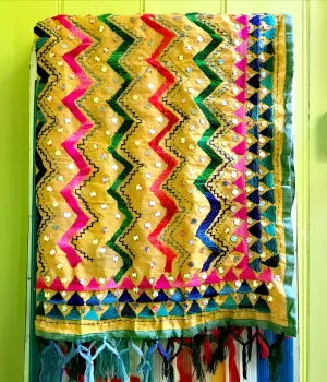 Zig zag hand embroidered shawl