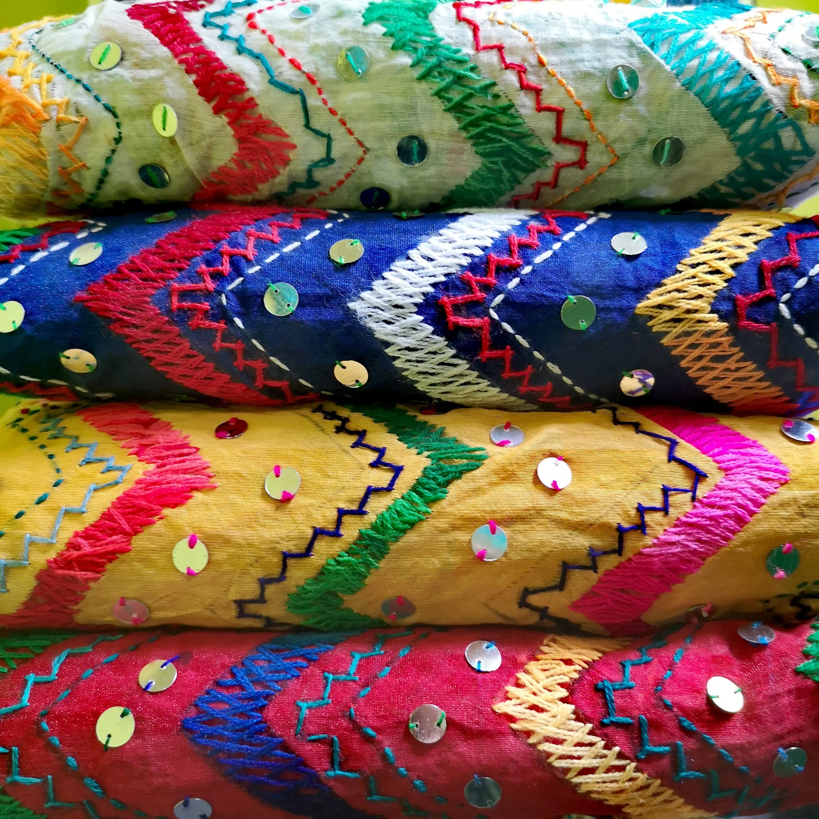 Zig zag hand embroidered shawl
